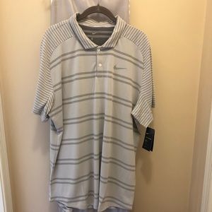 Men’s Nike Tiger Woods Golf Shirt Size XL